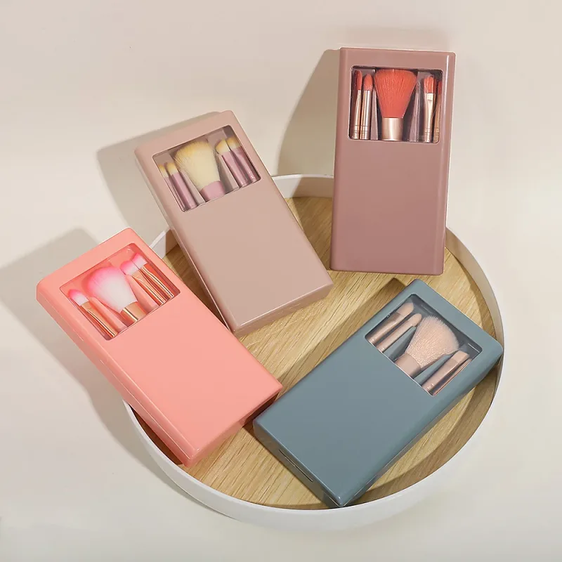 Portable Mini Makeup Brush Set with Mirror Case 5Pcs Travel Makeup Brushes for Foundation Eyeshadow Concealer