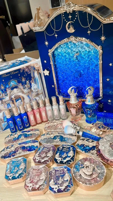 Flower Know Moonlight Mermaid Full Set of Makeup Allin Gift Box