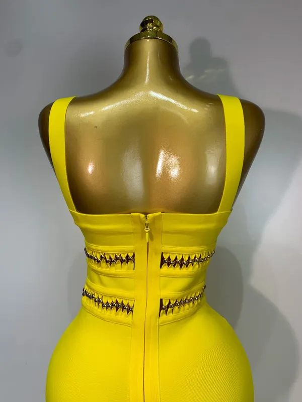 Mulheres sem mangas sexy gola quadrada borla bodycon bandage vestido celebridade elegante festa de noite vestido de aniversário de alta qualidade