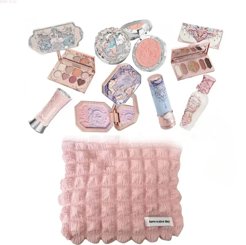 Flower Knows Makeup Set Gift Box Butterfly Cloud Shoulder Cosmetics Lipstick Lip Blush Eyeshadow Makeup Bag — image 3