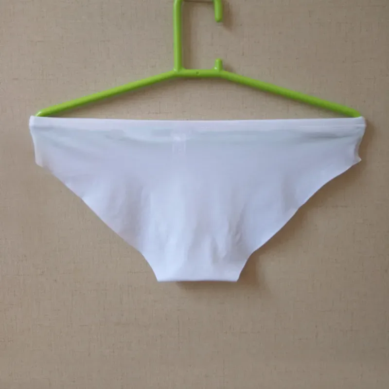 Free Feel Ice Silk Seamless Mens Briefs Solid Underpants Ultra-Thin Panties Male Seamless Low Waist Soft Underwear
