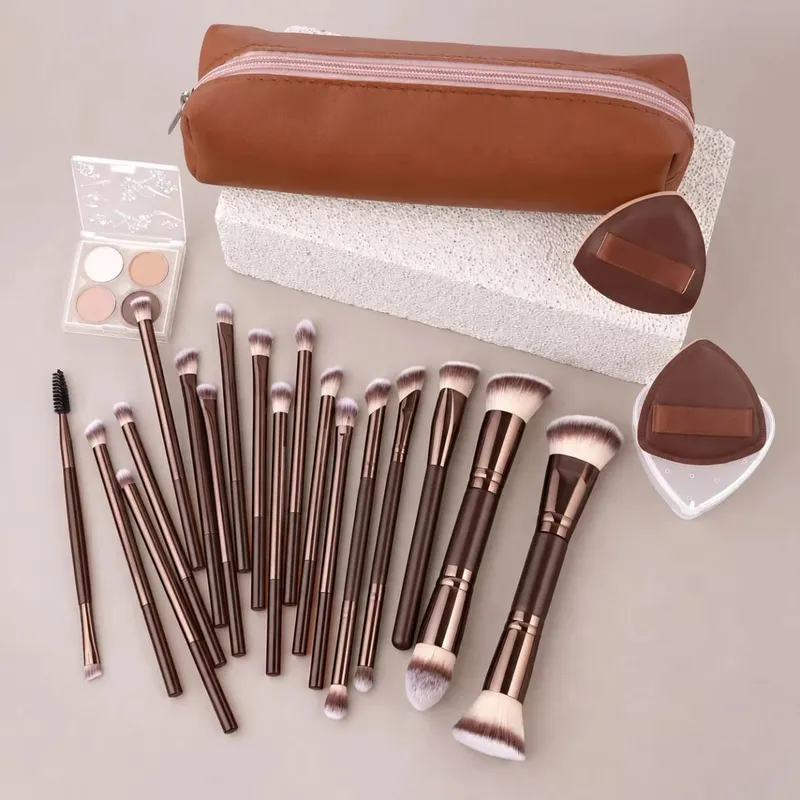 Travel Makeup Brush Set with Case 20Pcs Makeup Set Multi-functional Essential 18Pcs Makeup brushes Foundation Powder Blush — image 6