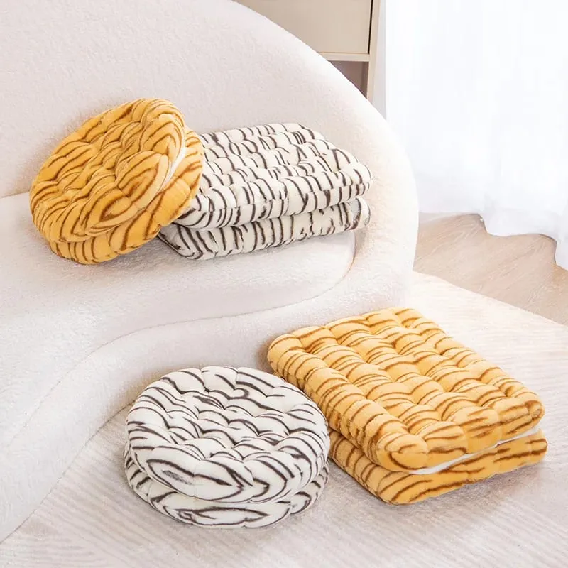 New Simulation Little Biscuits Doll Cushion Stuffed Round Cookie Plush Toys Creative Soft Pillow Chair Car Seat for Kid Gifts