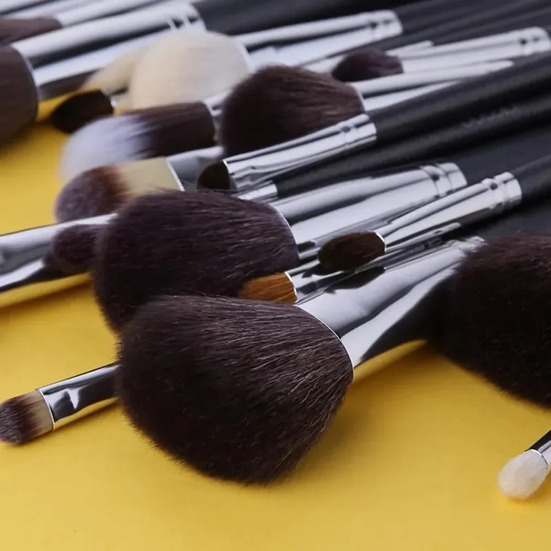 Docolor Professional Makeup Brushes Set 29pcs Natural Hair Foundation Powder Contour Eyeshadow Concealer with PU Leather DA2901
