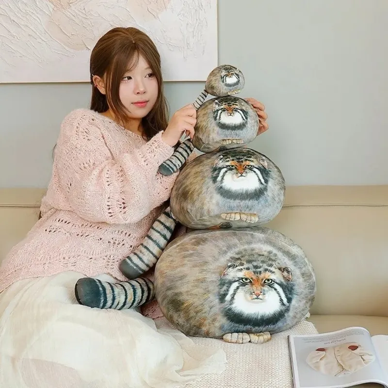 Cute Ultra Soft Animal Realistic Simulation Huggable Simulation Pillow Throw Cushion Bedroom Decoration