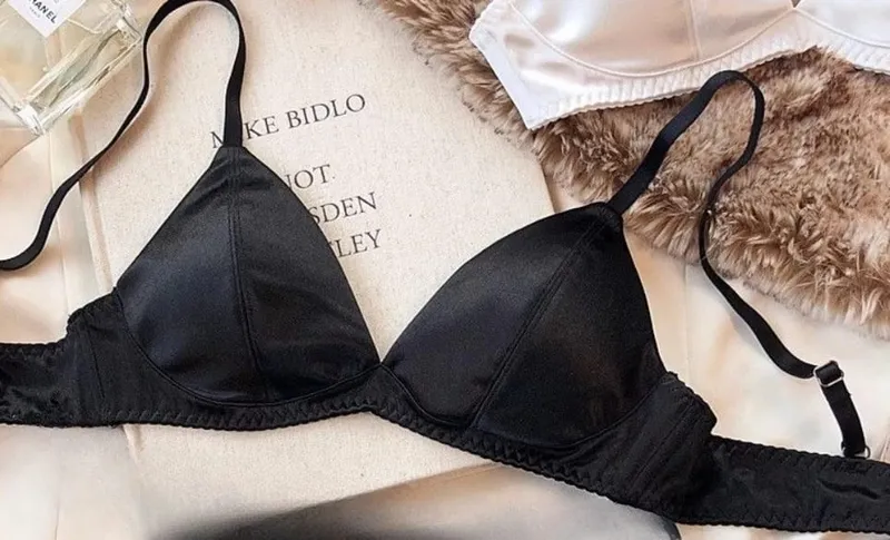 French Style Women Satin Triangle Cup Bra Set Thin Wireless Seamless Sexy Lingerie Light Support Comfort Brassiere Underwear