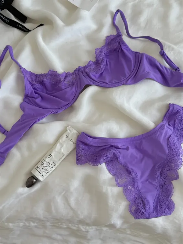 Rosa sem forro conjunto de sutiã de copo completo underwire renda guarnição elevador confortável minimalista sem costura sutiãs e calcinha todos os dias