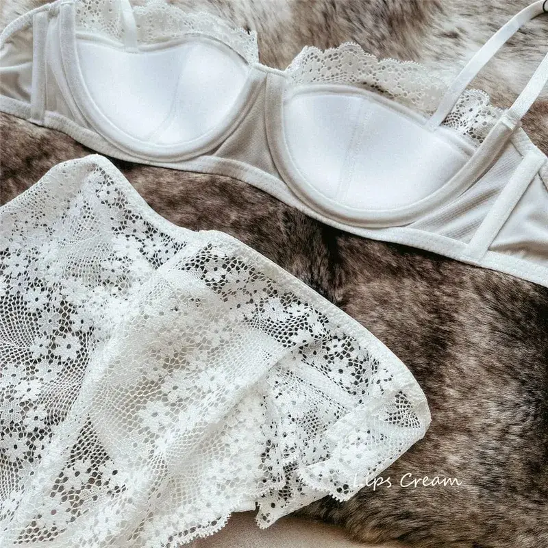 Women Half Cup Lace Bra Set Thin Underwire Sexy Minimizer Bra Anti‑Sag Side Support Hide Armpit Fat Ladies Lingerie Set 2‑38