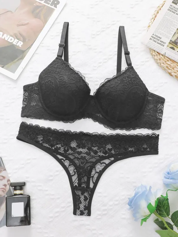 Women Sexy Lace Underwire Lingerie Set Breathable Lift Support Cami Bra & Triangle Briefs 2‑Piece Outfit