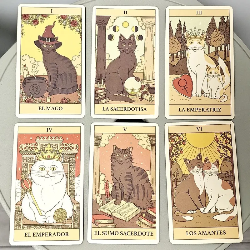 Cats Rule The Earth Tarot 78-Card Deck for The Feline-Obsessed Spanish Edition 10.3*6cm — image 3