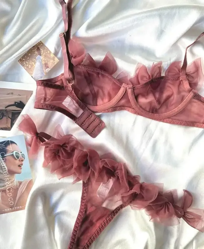 Bloemrijke/sexy mesh lingerie string set hot flirt half cup ultradunne beha vrouwen ondergoed comfortabele dames bh's