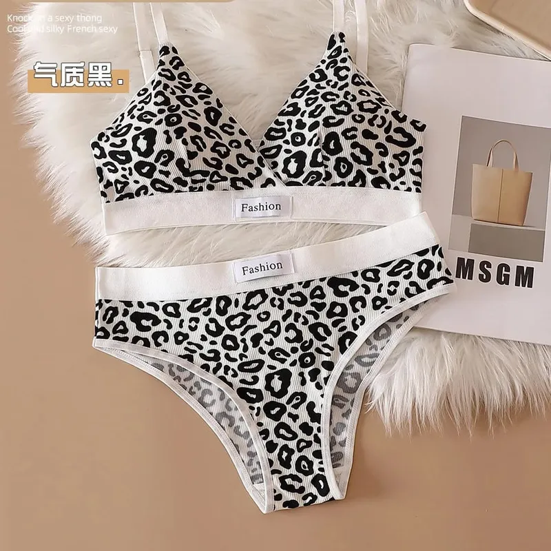 Women Seamless Bra Set Low Waist Panties Leopard Bralette Sexy Lingerie Set Vneck Sport Brassiere Female Cotton Underwear Set