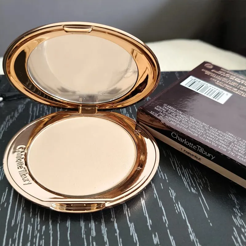 Luxury CT Makeup Suit Four Color Eyeshadow Palette Matte Setting Powder Facial Concealer Effect High-end Lipstick Lady Cosmetics