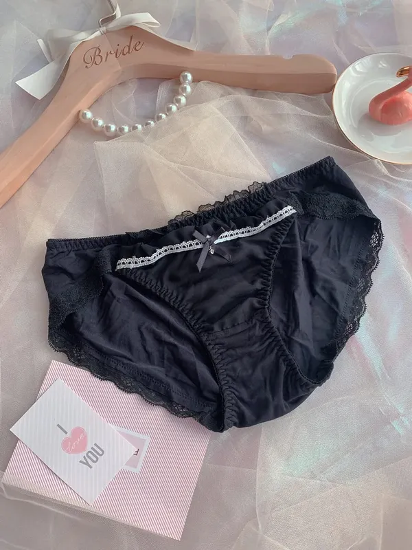 Set Bra Hitam Cincin Baja Besar V Dalam Anak Perempuan Jaring Cup Tipis Seksi dengan Cincin Baja Pakaian Dalam Wanita Celana Dalam Lingerie