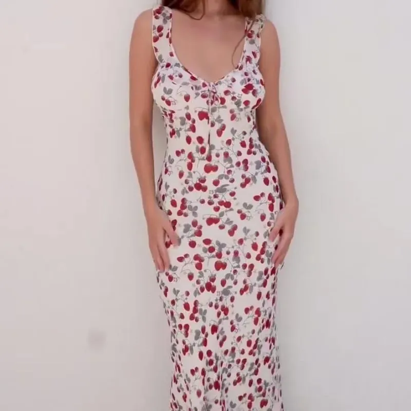 קיץ פרח מודפס נשים סקסית בגזרה נמוכה ללא גב Slim Sling Ruffles שמלות 2026 חופשת חוף ליידי Vestidos