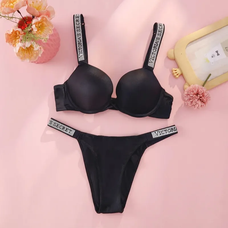 Sada Push Up podprsenky a kalhotek Victoria's Secret pro ženy Ramenní popruhy s kamínkovým logem Krajkové spodní prádlo Sada sexy spodního prádla