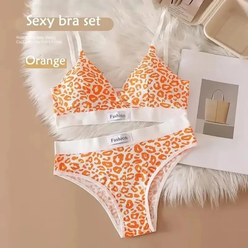 1Set Adjustable Shoulder Strap Seamless Bra Set Traceless Cotton Underwear Set Non-wire Low Waist Panties Sexy Lingerie Set