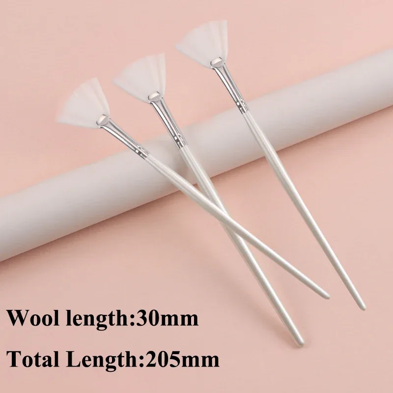 Praktické štětce na obličej Vějířové štětce na make-up Přenosný štětec na masky Kosmetické pomůcky pro ženy Flexibilní aplikátor měkké masky na obličej