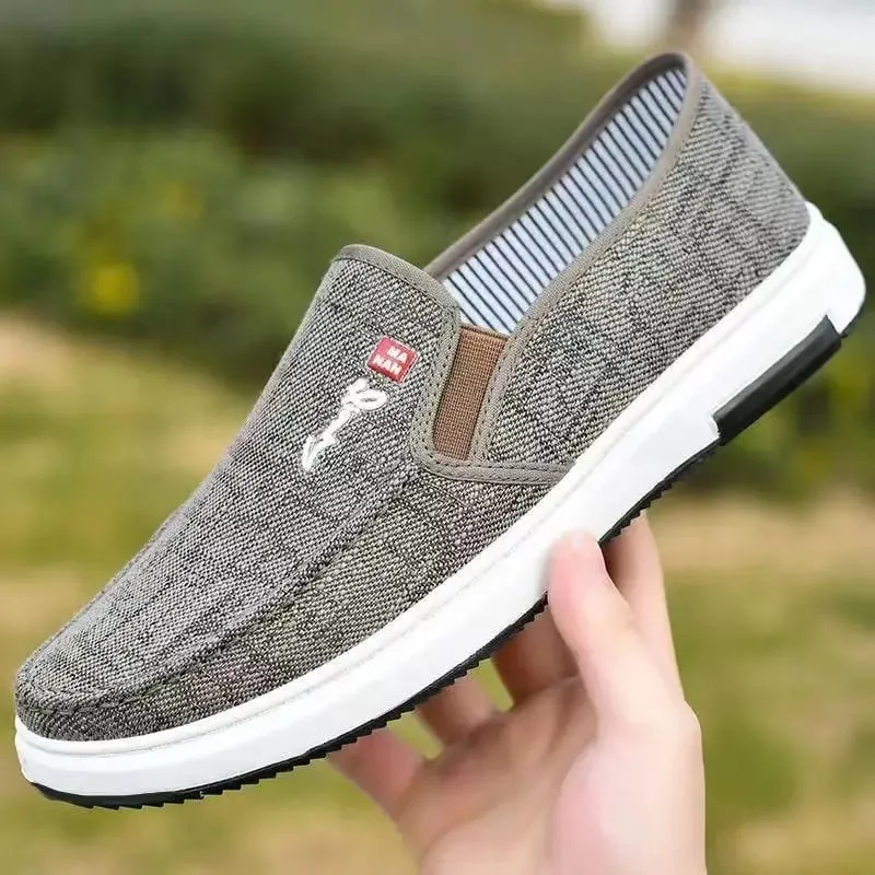 Men's Canvas Shoes with Soft Soles Casual Breathable Comfortable Sliding Sleeves Men's Cloth Shoes Men's Oxford Sneakers