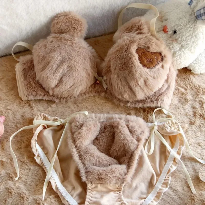Comfortable Women Lingerie Set No Steel Ring Soft Winter Bra & Brief Sets Cartoon Bear Girl Warm Underwear Panties Suit Women