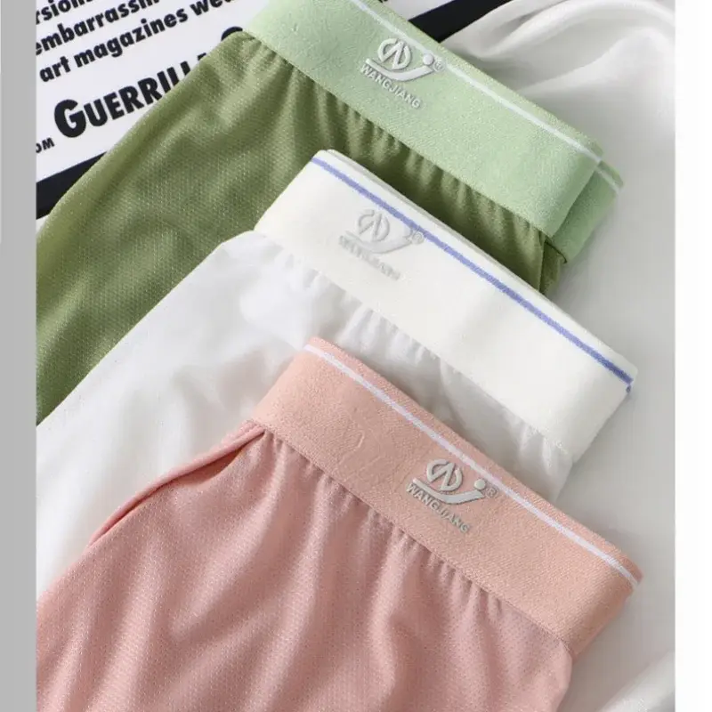 1 PCS Ice Silk Space Capsule Underwear Men's Compartment Solid Summer Breathable Ultra-thin Boxers Shorts Transparentes Hombre