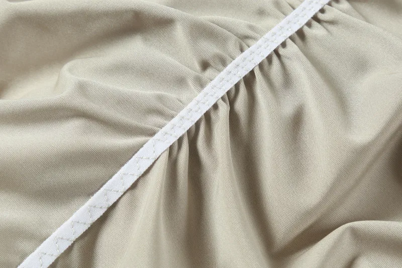 Cuecas de ginástica masculinas de cintura baixa, roupa íntima de cetim suave para treinamento esportivo, musculação, ultrafina, secagem rápida, treino de fitness, levantamento de bunda