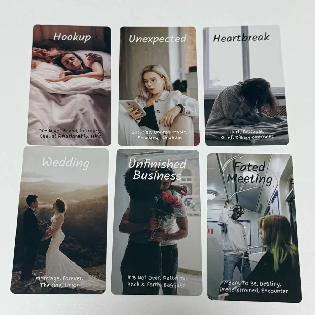 Newest Love oracle deck 54pcs English Twin Flame Messages Cards for Love Readings Soulmate for women girls
