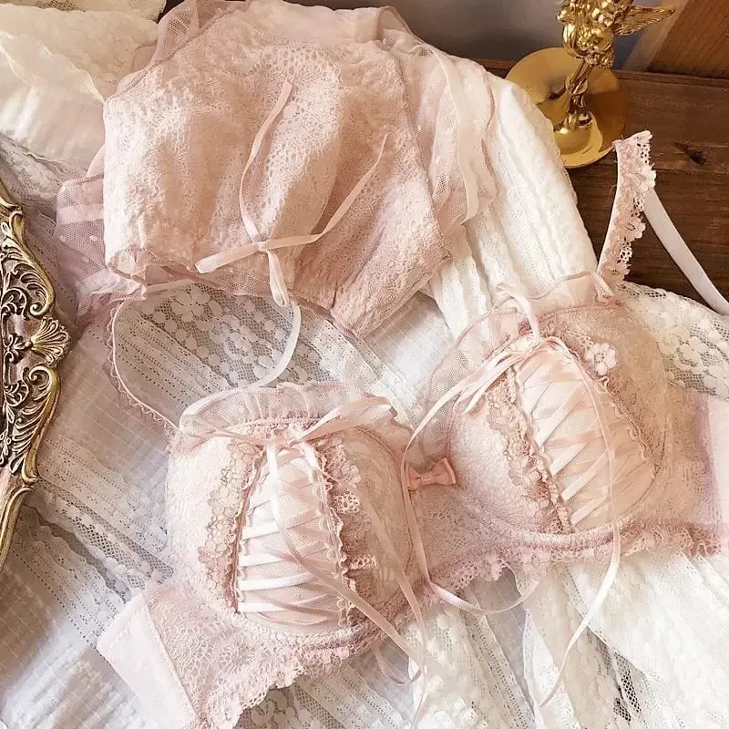 Dessous mit Spitzenbesatz, ein sexy BH-Set für Frauen mit kleinen, gerafften Brüsten und ohne Stahlringe