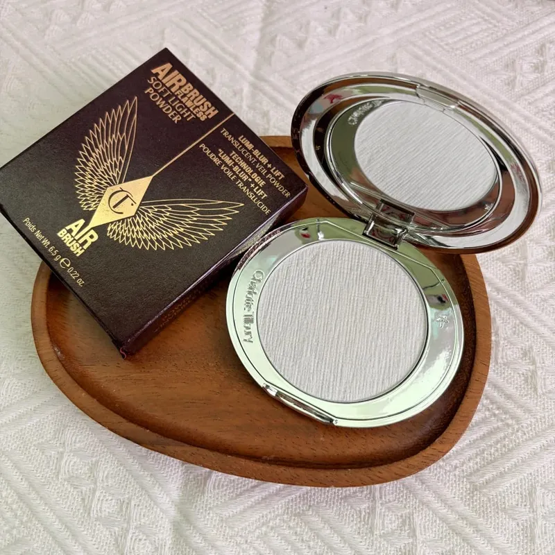 Charlotte Tilbury Airbrush Powder Blurring Poreless&Highlighter Illuminating Luminous Long Lasting Soft Focus Glow Makeup Gifts