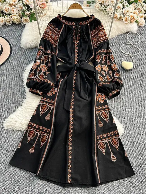 Vestido de estilo étnico Retro bohemio para mujer, vestido largo ceñido en la cintura con encaje bordado y mangas abullonadas, A155
