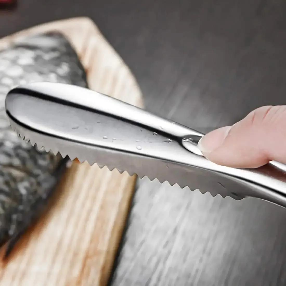 Fish Scaler Remover Cleaner With Sawtooth Easily Remove Fish Scales For Home Kitchen Fish Cleaning Seafood Tools Descaler