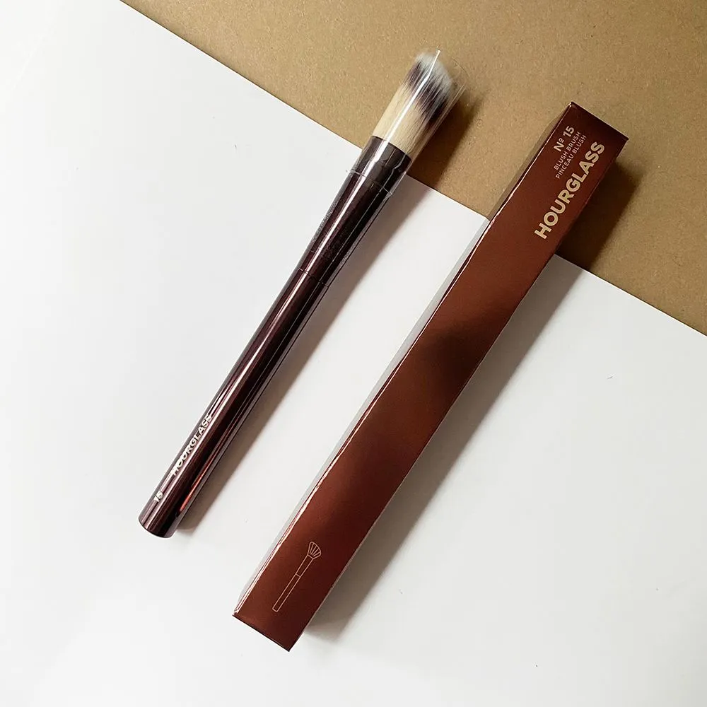 Hourglass Makeup Brushes Face Large Powder Blush Foundation Contour Highlight Blending Retractable Kabuki Cosmetic Brush Tools
