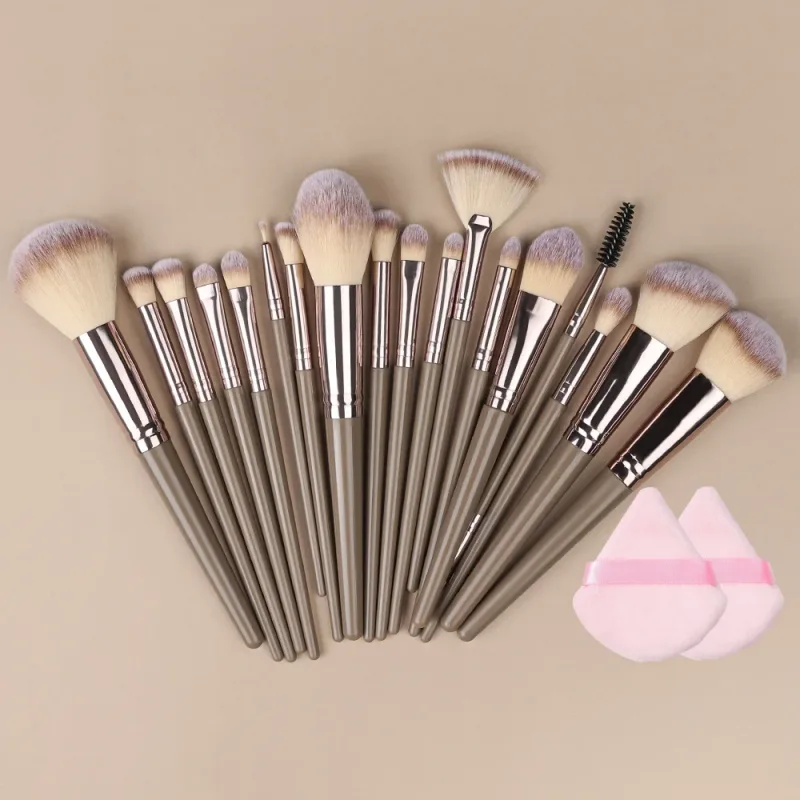20Pcs Makeup Brushes Set Professional Super soft detail Blush highlighter Foundation Concealer Eyeshadow Brush Women Beauty Tool