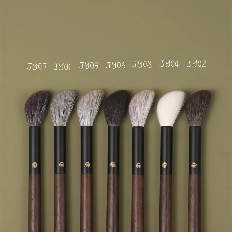 Professional Handmade Makeup Brushes 1PC Squirrel Fox Horse Goat Hair Slanted Contour Blush Brush Walnut Handle Make Up Brush