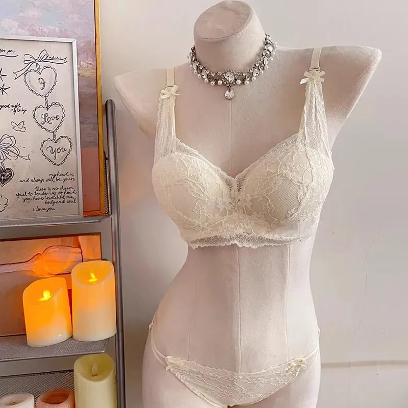 セクシーな BANERDANNI Halter Bow Lace Bra Padded Push Up Wireless No Underwire Soft Innerwear Lingerie Small Bust Daily Comfort Wear`