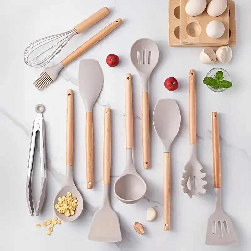 12pcs Set of Multi-color Silicone Wooden Handle Kitchenware Set Non Stick Pot Spatula and Spoon Cooking Utensils Heat-resistant