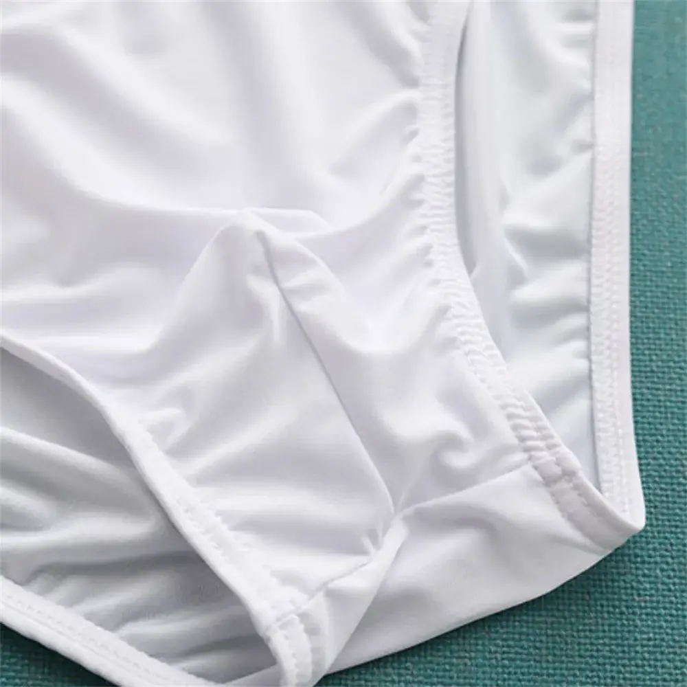 Man Ice Silk Bulge Pouch Underwear Breathable Seamless Briefs Summer Thin Boys Sports Low Waist Sexy Summer Panties