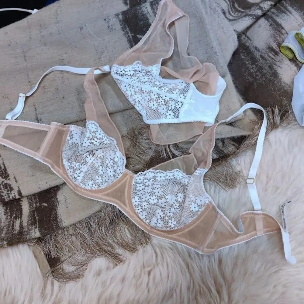 Sweet Mesh Lace Flower Bra Set Lingerie Brassiere Push Up Bra Women Seamless Underwear Lace Floral Underpants Home — image 5