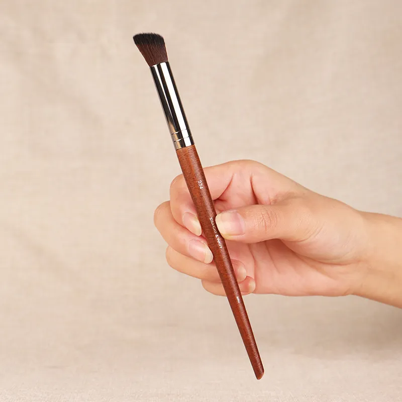 Professional Soft Makeup Brush Makeup Tools Liquid Foundation Concealer Make Up Brush Wood Handle Brushes Beauty Tool Wholesale
