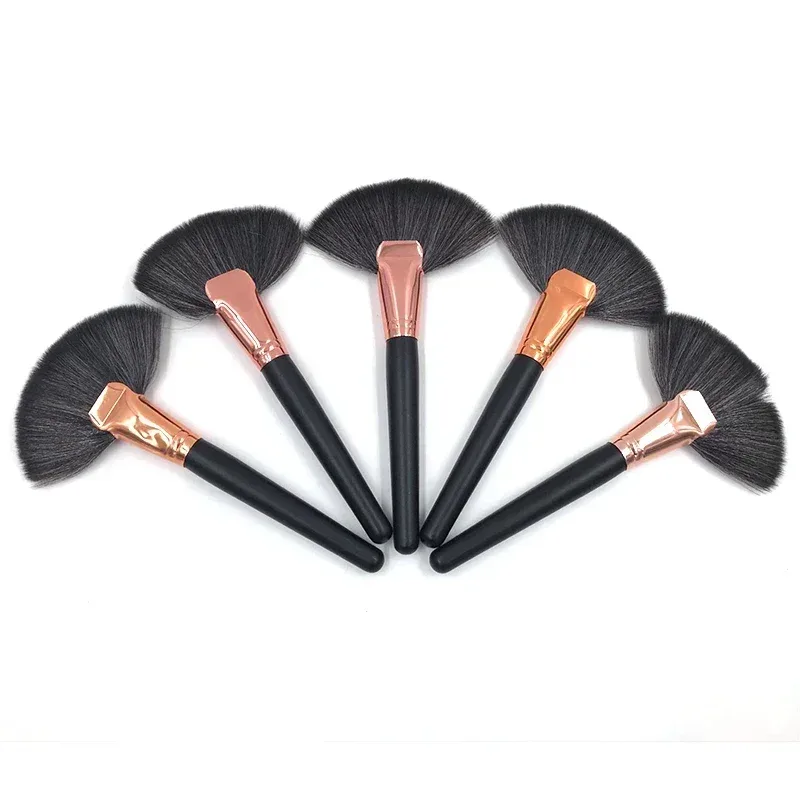 1PCS Soft Makeup Large Fan Brush Foundation Blush Blusher Powder Highlighter Brush Powder brushes Cosmetic Brushes Maquiagem — image 6