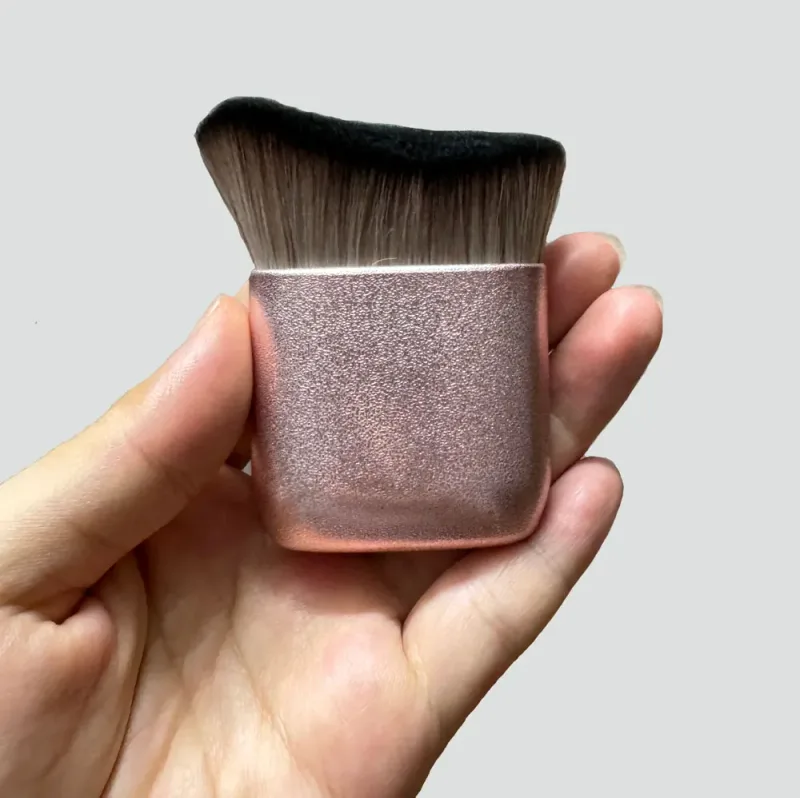 1pc Big Angled Foundation Makeup brushes Liquid Bronzer Make up brushes Wavy Powder Face essential cosmetic tools Portable — image 8