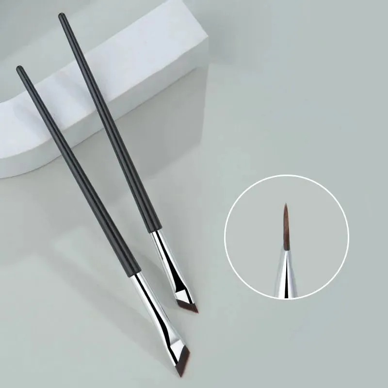 2pcs Angled Tip Eyeliner Brush Ultra Thin Fine Eyebrow Brush Flat Curved Eyeliner Brushes Thin Angled Eyeliner Makeup Tools