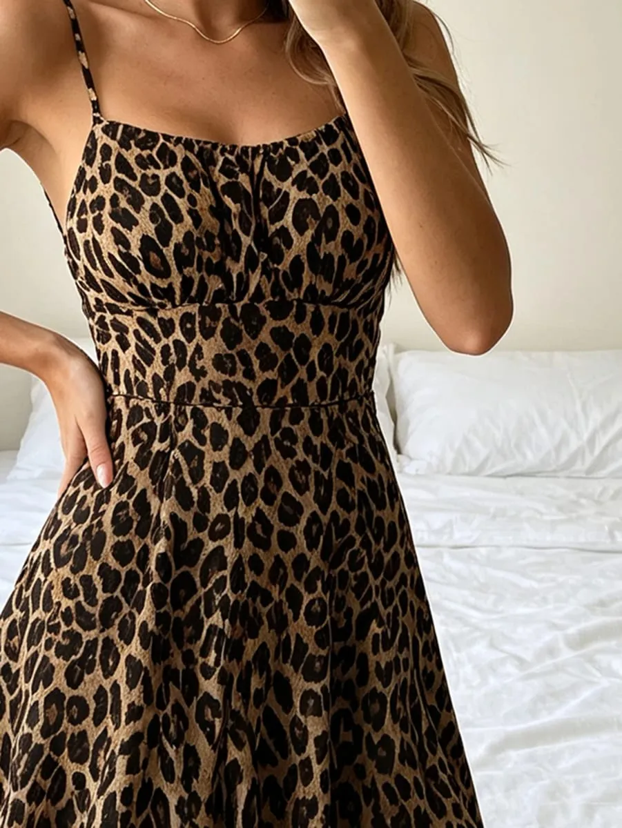 Women's Leopard Print Spaghetti Strap Backless Ruched Mini Dress Street Fashion for Party Night Ou — image 5