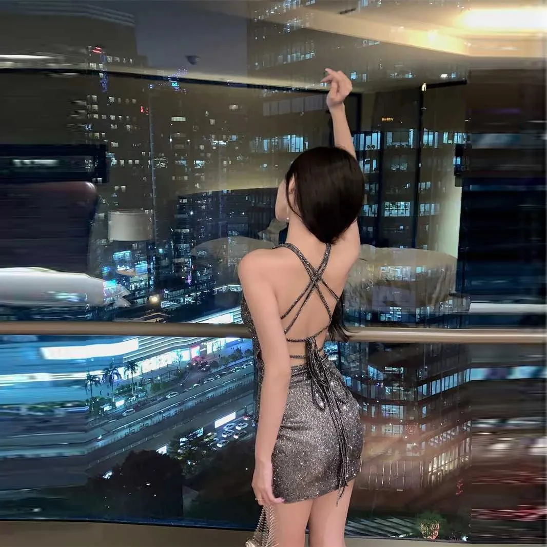 Summer Fashion Korean Version Sexy Pure Desire Wind Slim Solid Color Straps Hanging Neck Backless Sleeveless Dress — image 5