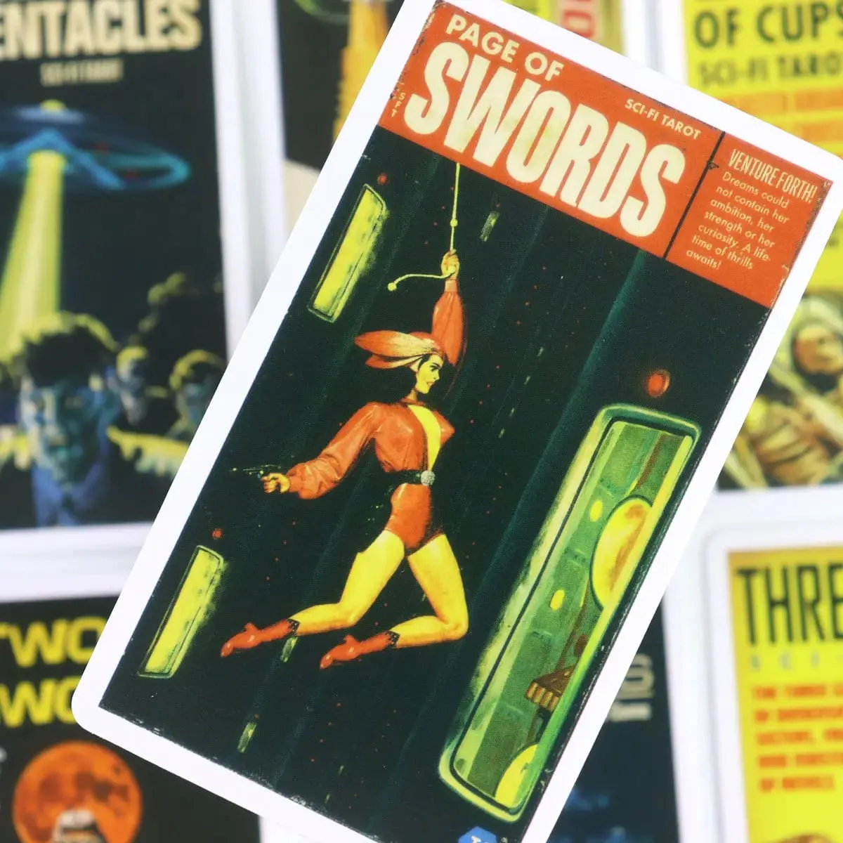 Todd Alcott's Sci-Fi Tarot Science-Fiction-themed Tarot Deck Based on Rider Waite System 10.3*6cm 78 Pcs Tarot Cards — image 4