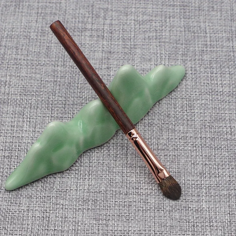 HL103 Professional Handmade Makeup Brushes Soft Squirrel Hair Heart Shape Eye Shadow Brush Rosewood Make Up Brush