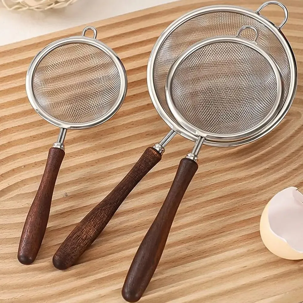 1PC Stainless Steel Mesh Filter Spoon with Wooden Handle Flour Filter Spoon Household Kitchen Fried Food Filter Oil Baking Tool