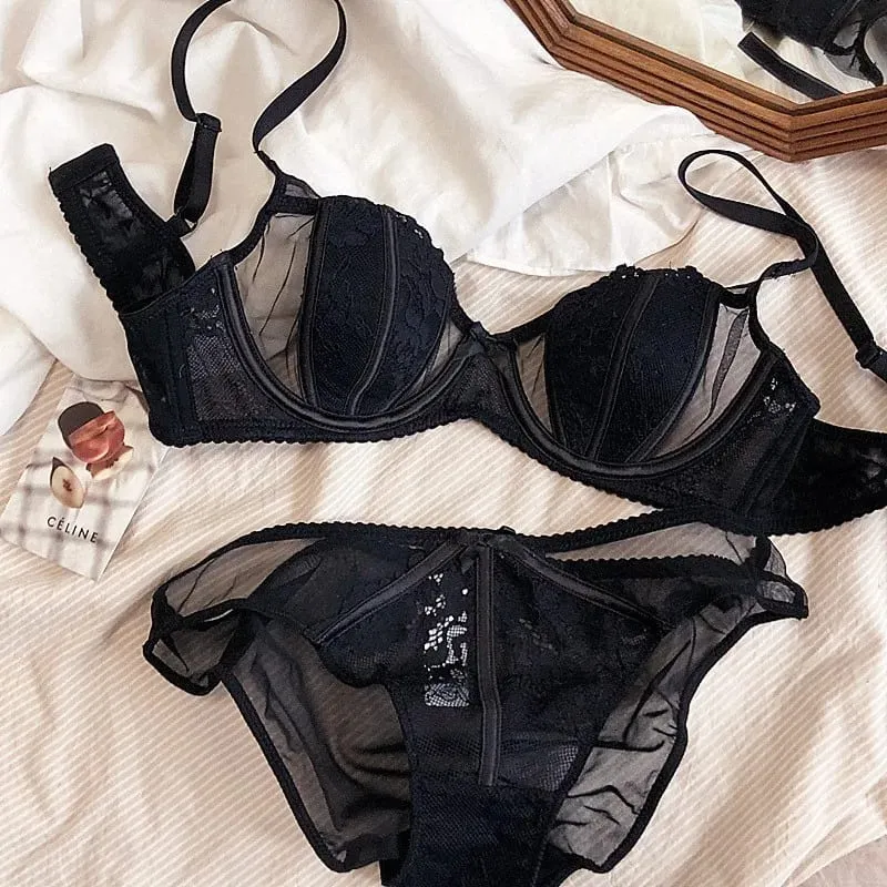 high quality sexy women bras and brief two piece set push up lace B C D cup wire summer lingerie underwear white pink red