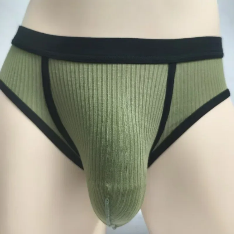 Herenslips met grote zakken zijn erg sexy. Sportondergoed met grote ruimte voor heren 3256810183240378