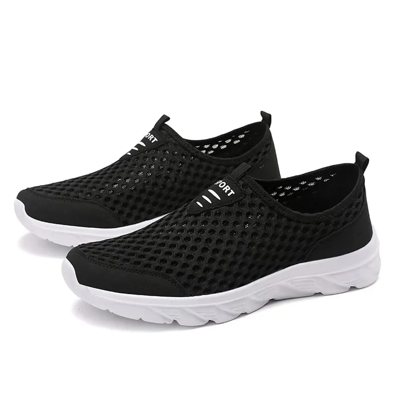 Lightweight Men Casual Shoes Breathable Slip on Male Casual Sneakers Anti-slip Men's Flats Outdoor Walking Shoes Size 39-46